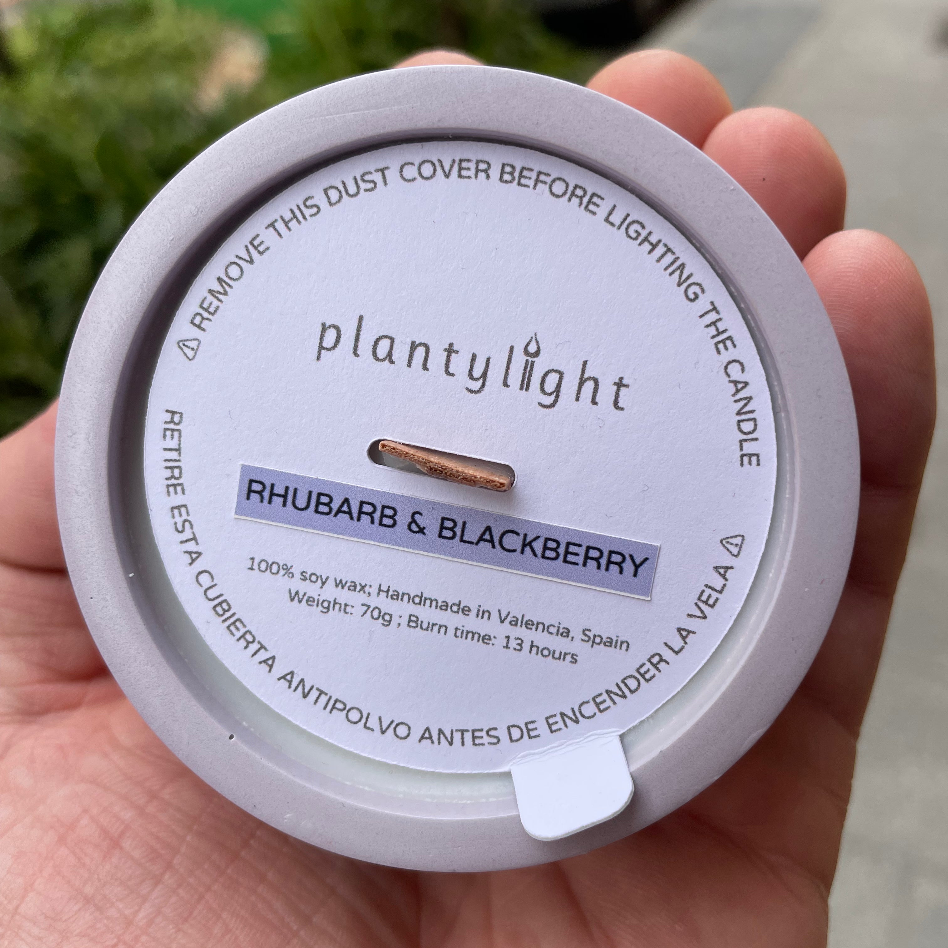 Plantylight - Rhubarb and Blackberry