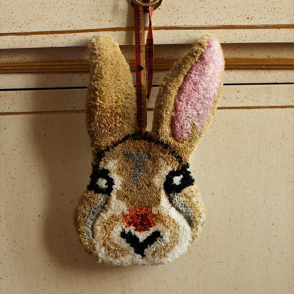 Doing Goods - Percha para regalos - Percha para regalos Betty Bunny